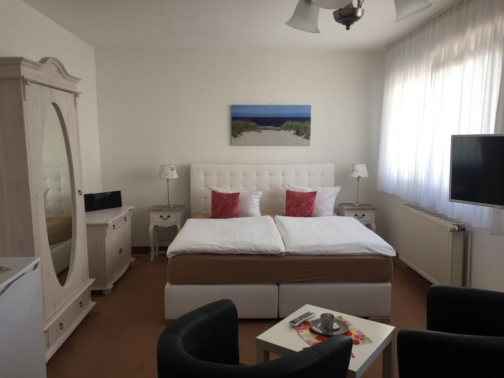 Pension Marion Binz Exterior foto
